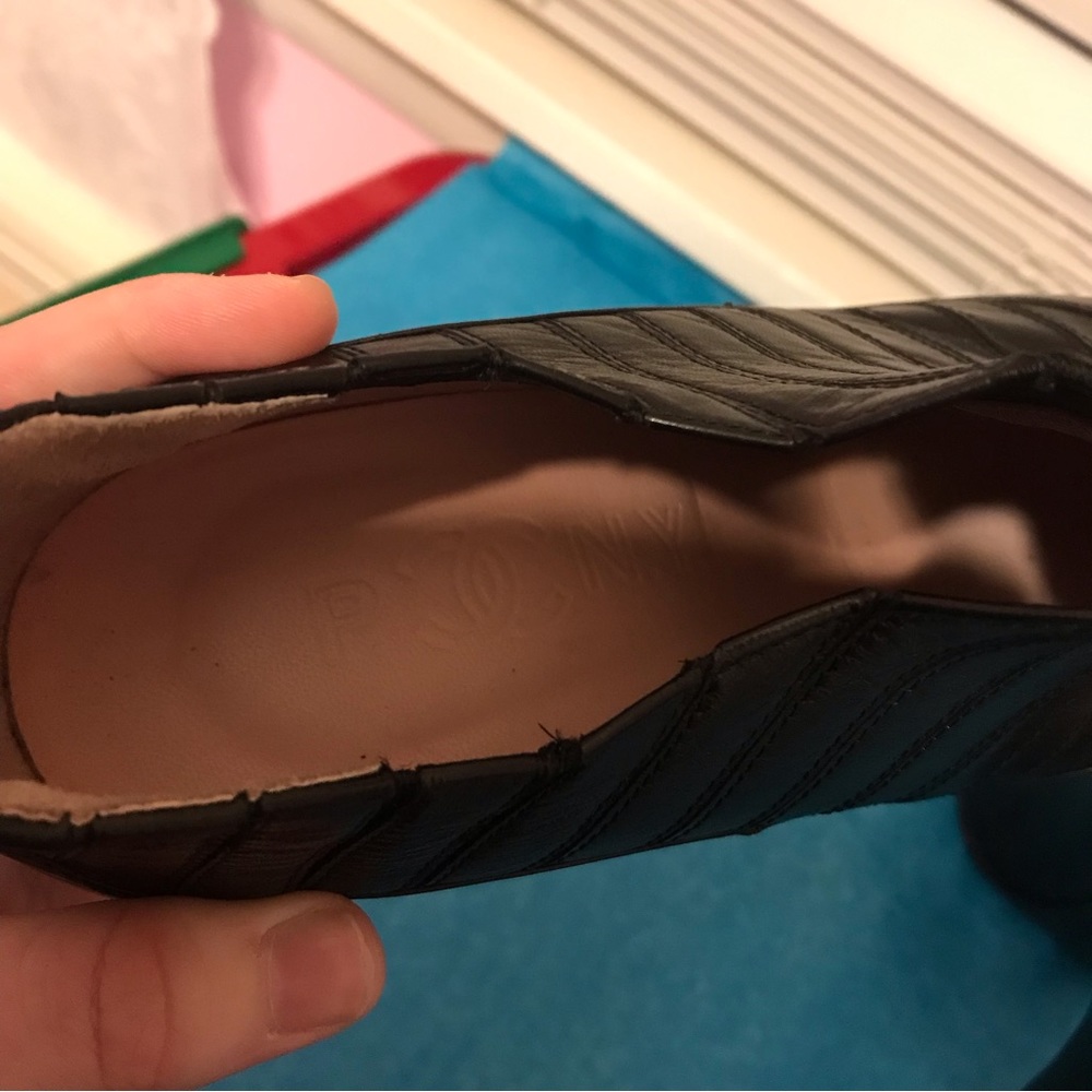 Chanel 2006 Paris New York quilted black ankle heels 37.5 - Picture 10 of 12